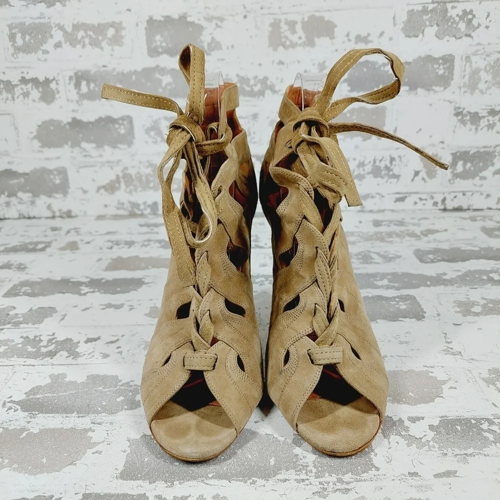 Alaia Beige Cut Out Suede Lace Up Peep Toe Heeled Ankle Booties M817 - Picture 3 of 15